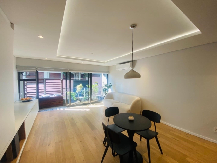 To Let 1 Bedroom Property for Rent in Sea Point Western Cape